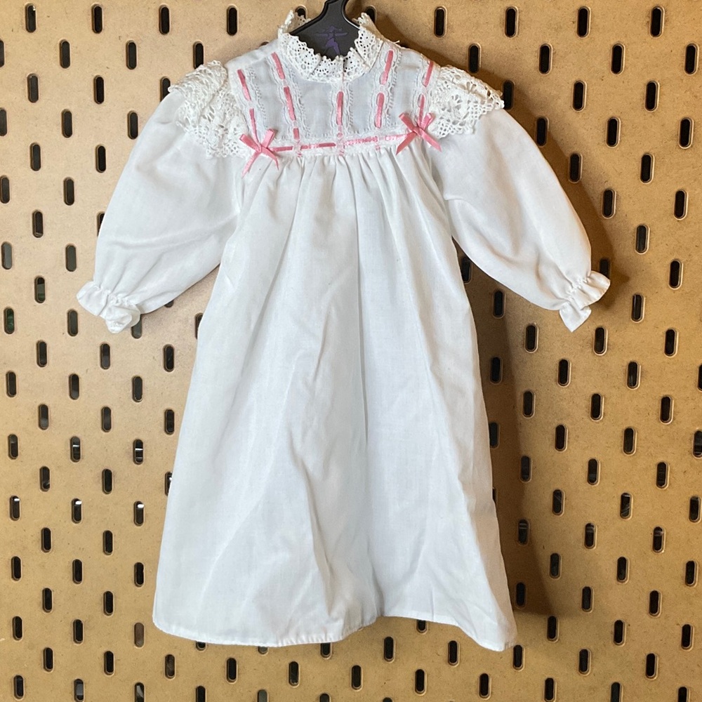American Girl doll outfit - Samantha’s Nightgown - white with pink ribbon